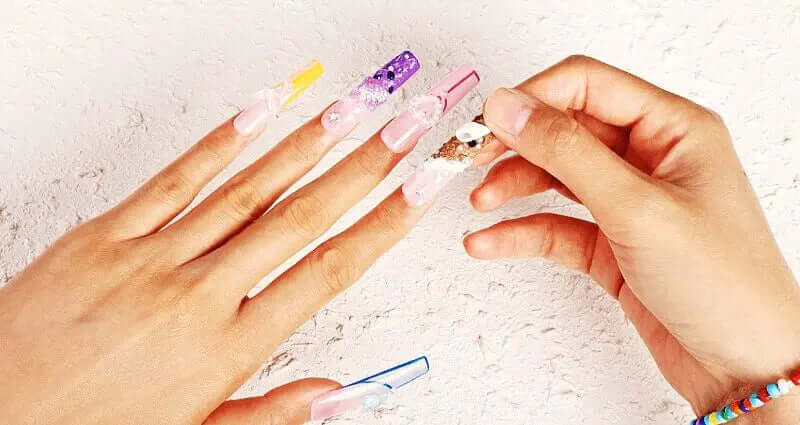 What-kind-of-press-on-nails-do-women-like Wenston beauty