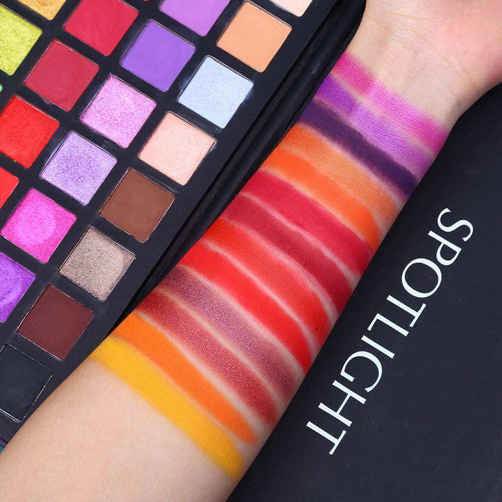 40 Colors Eyeshadow Face Makeup Palette Long Lasting Eyeshadow Palette